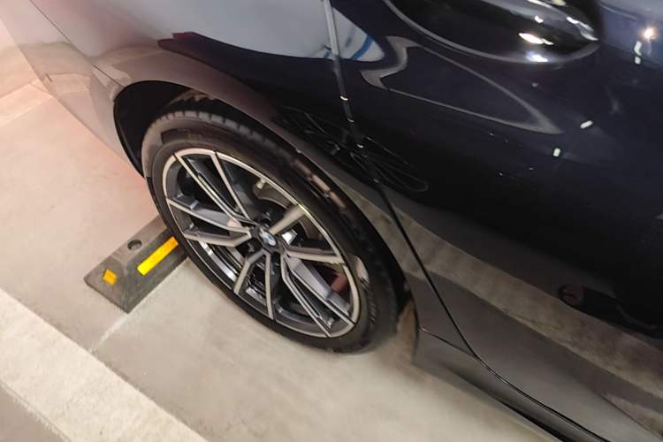 Used BMW 3 Series 2025 325Li M Sport Package Exterior 5