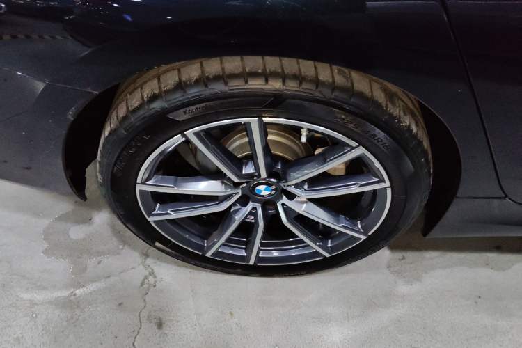 Used BMW 3 Series 2025 325Li M Sport Package Exterior 5