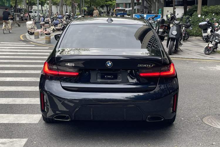 Used BMW 3 Series 2025 330Li Luxury Edition M Sport Night Edition Package Exterior 6