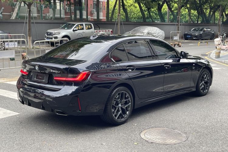 Used BMW 3 Series 2025 330Li Luxury Edition M Sport Night Edition Package Exterior 7