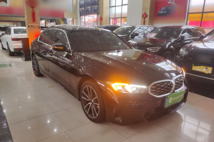 Used BMW 3 Series 2025 325Li M Sport Package Front Right 45 Deg