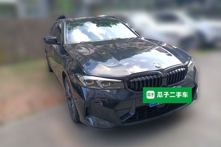 Used BMW 3 Series 2025 330Li M Sport Shadowline Package Front Right 45 Deg