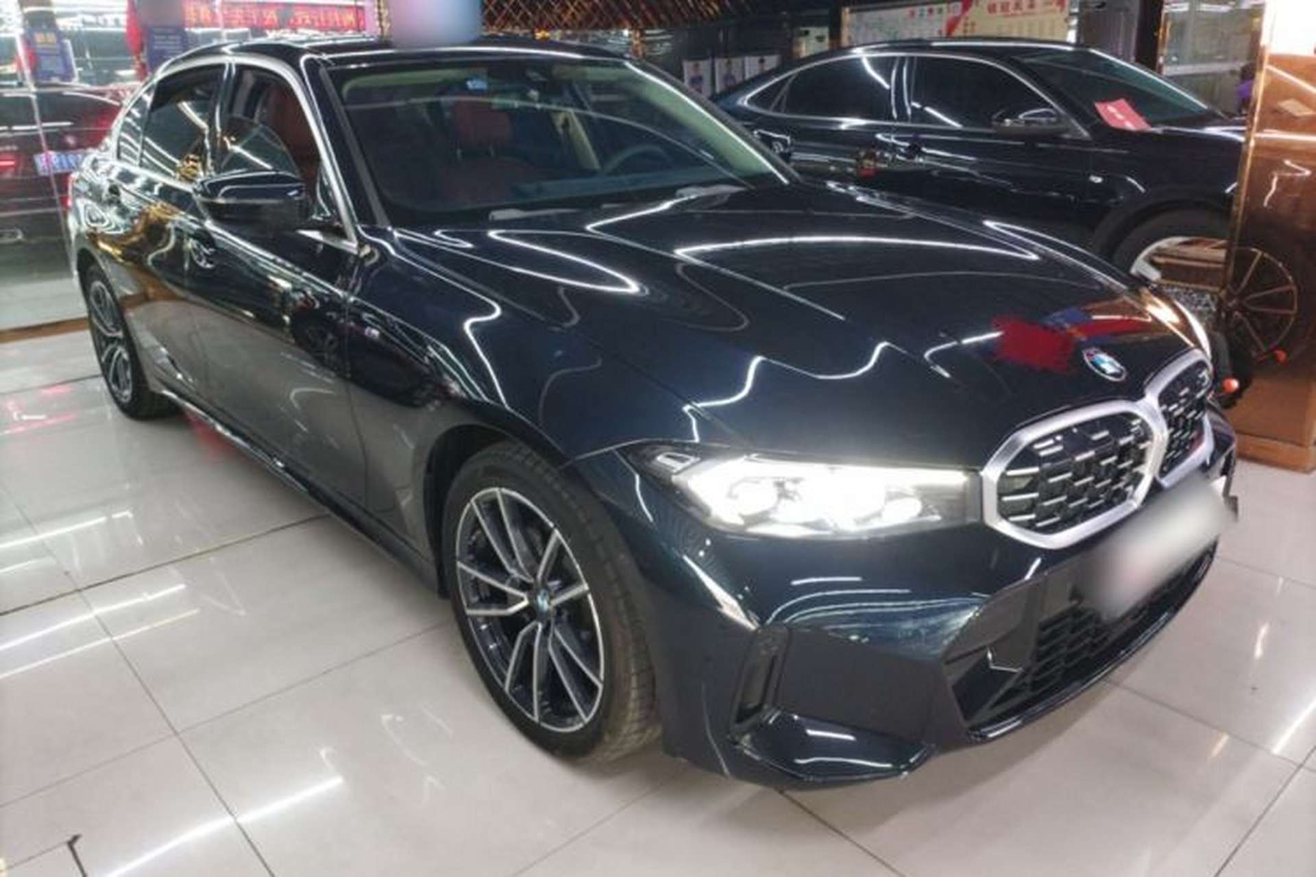 Used BMW 3 Series 2025 325Li M Sport Package Front Right 45 Deg