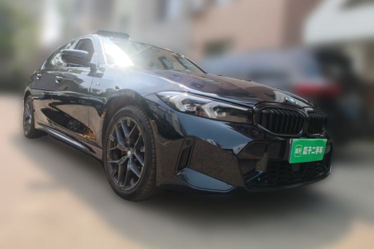 Used BMW 3 Series 2025 330Li M Sport Shadowline Package Front Right 45 Deg