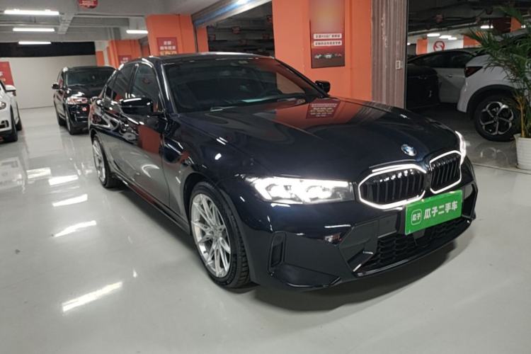 Used BMW 3 Series 2025 330i M Sport Night Edition Package Front Right 45 Deg