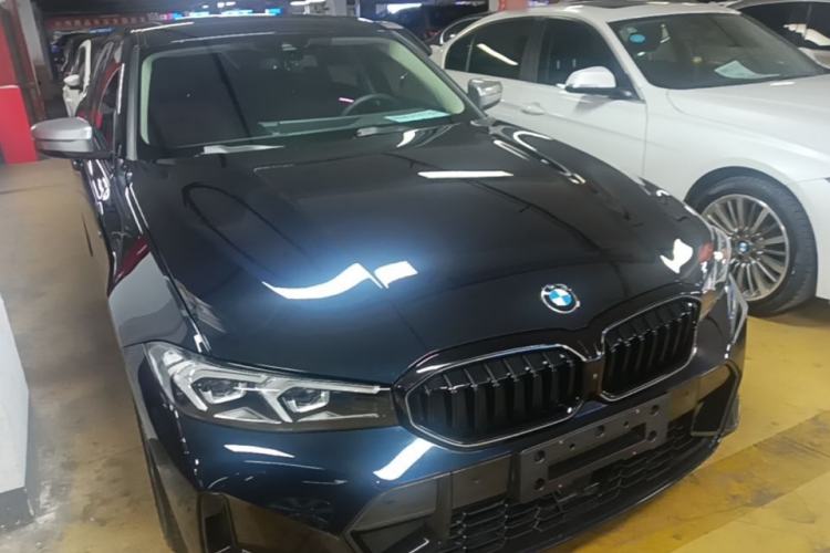 Used BMW 3 Series 2025 330Li M Sport Shadowline Package Front Right 45 Deg