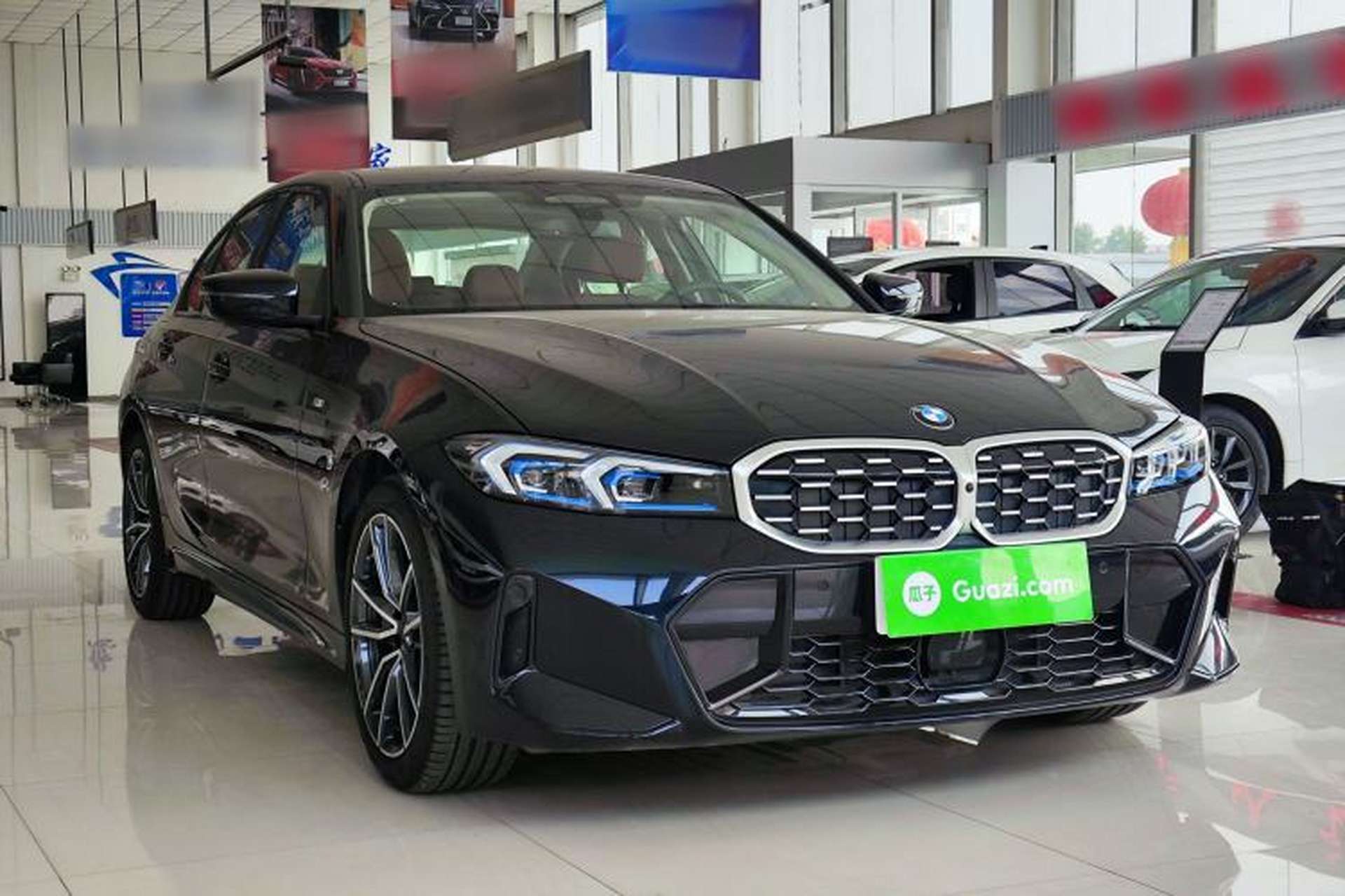 Used BMW 3 Series 2025 325i M Sport Package Front Right 45 Deg