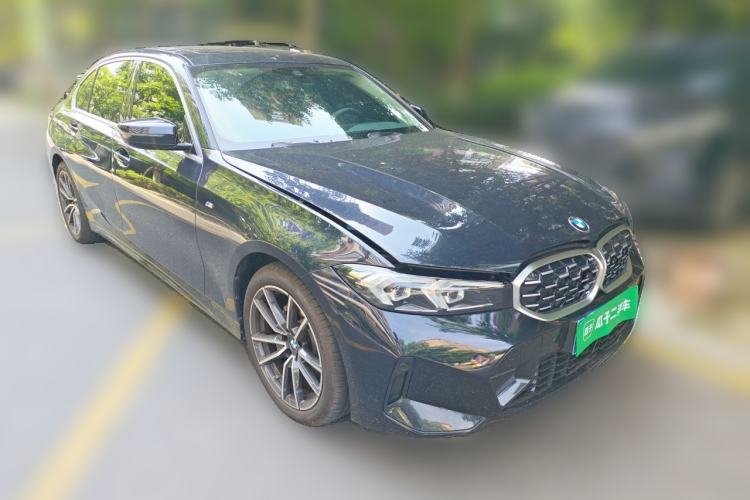 Used BMW 3 Series 2025 325Li M Sport Package Front Right 45 Deg
