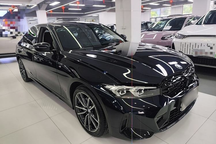 Used BMW 3 Series 2025 325Li M Sport Package Front Right 45 Deg