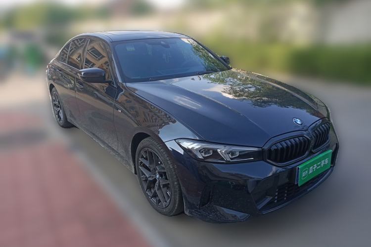 Used BMW 3 Series 2025 330i M Sport Night Edition Package Front Right 45 Deg