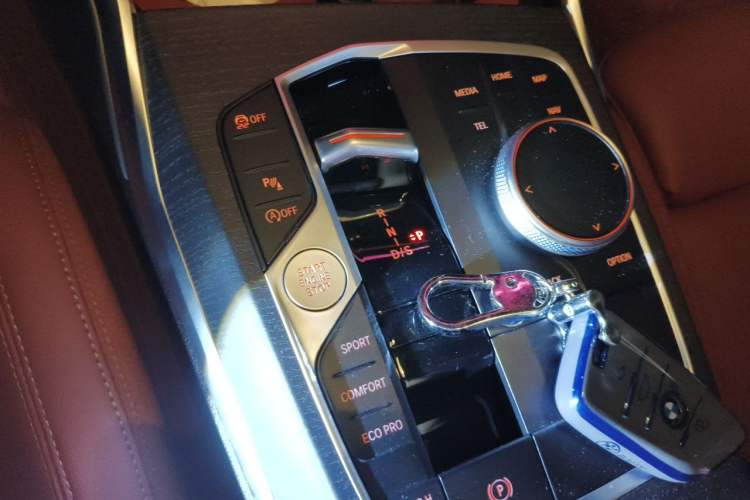 Used BMW 3 Series 2025 325Li M Sport Package Gear Lever