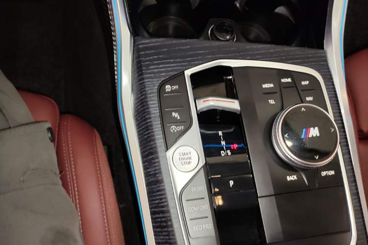Used BMW 3 Series 2025 325Li M Sport Package Gear Lever