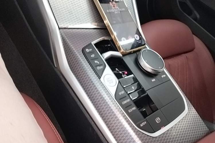 Used BMW 3 Series 2025 330i M Sport Night Edition Package Gear Lever
