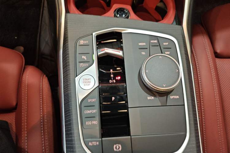 Used BMW 3 Series 2025 325Li M Sport Package Gear Lever
