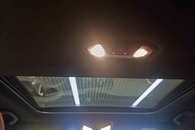 Used BMW 3 Series 2025 330i M Sport Night Edition Package Headliner