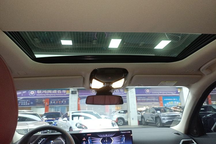 Used BMW 3 Series 2025 330Li M Sport Shadowline Package Headliner