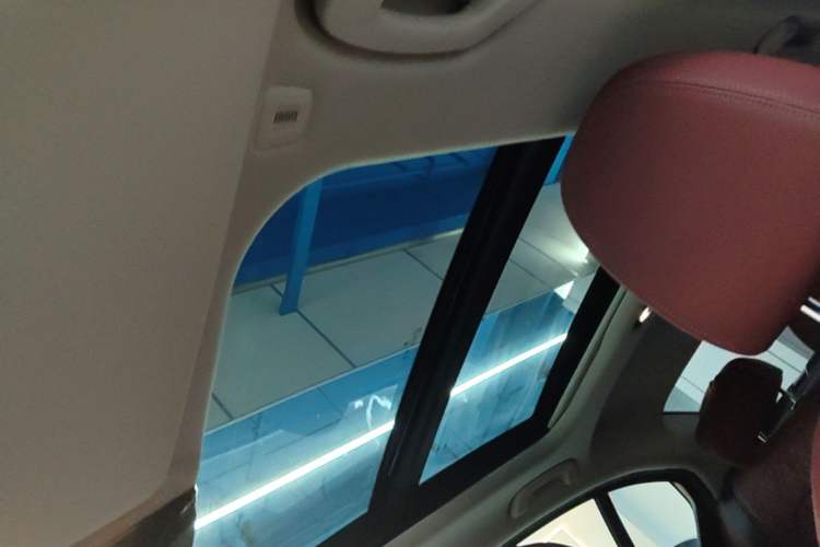 Used BMW 3 Series 2025 325Li M Sport Package Headliner