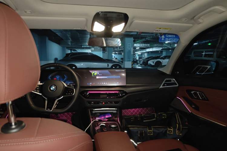 Used BMW 3 Series 2025 330Li M Sport Shadowline Package Headliner