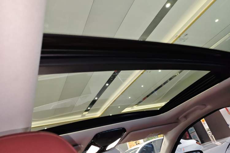 Used BMW 3 Series 2025 325Li M Sport Package Headliner