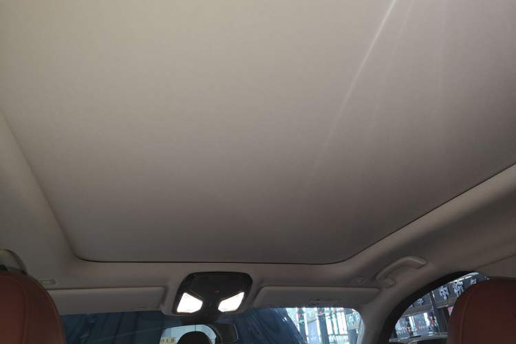 Used BMW 3 Series 2025 330Li M Sport Shadowline Package Headliner