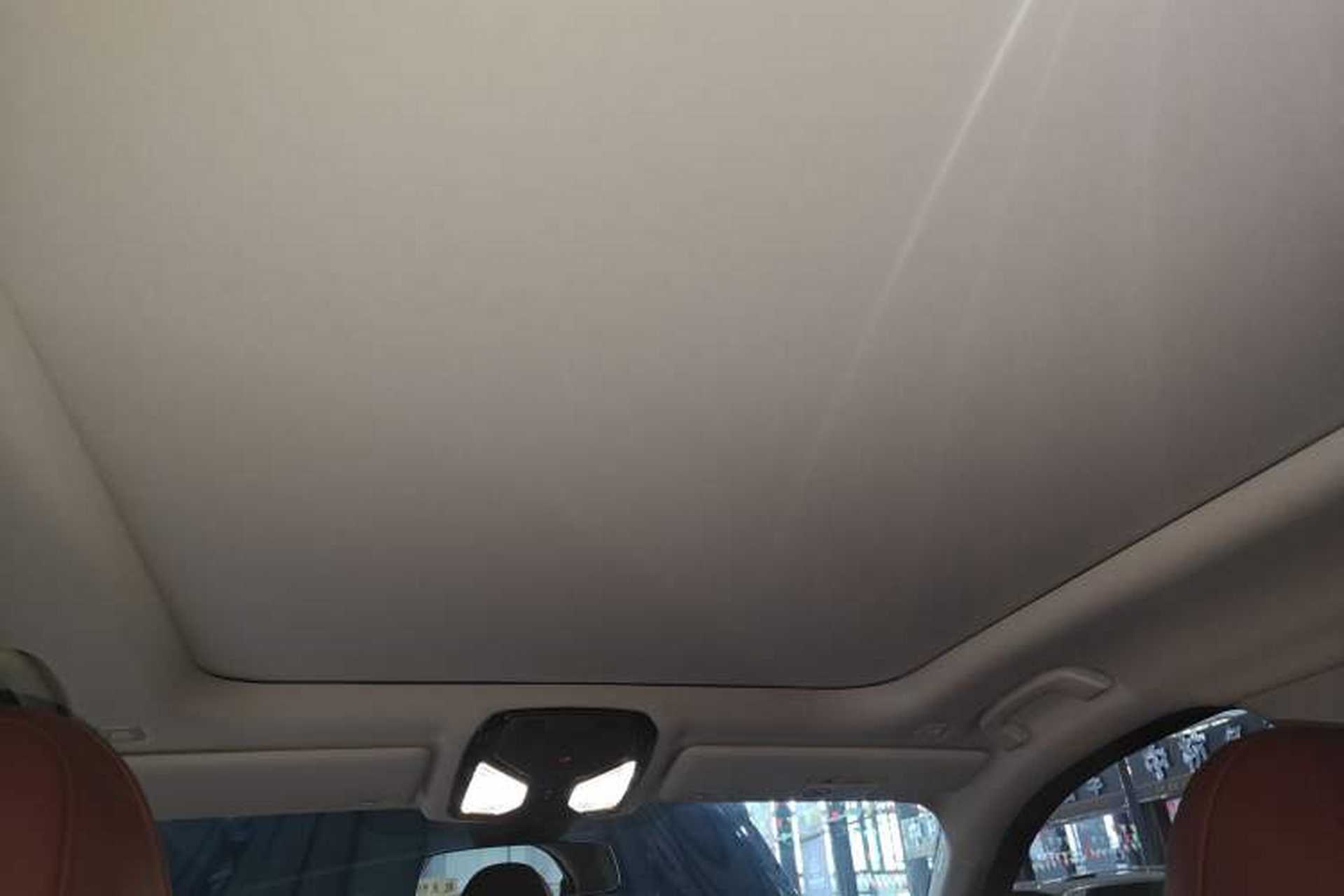 Used BMW 3 Series 2025 330Li M Sport Shadowline Package Headliner