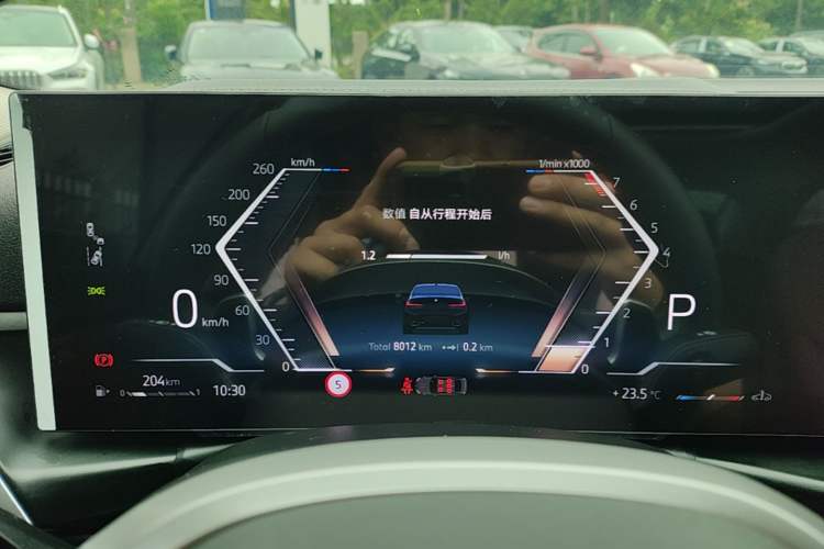 Used BMW 3 Series 2025 325Li M Sport Package Instrument Cluster