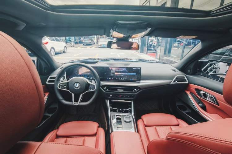 Used BMW 3 Series 2025 330i M Sport Night Edition Package Interior 1