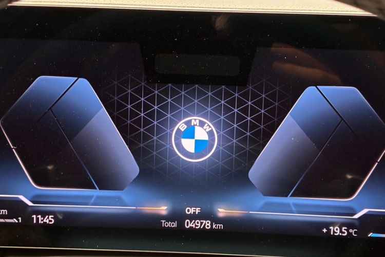 Used BMW 3 Series 2025 330Li M Sport Shadowline Package Interior 1