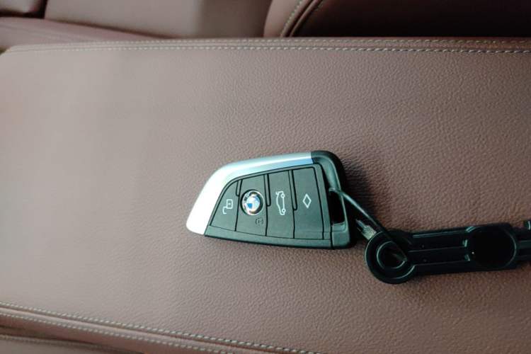 Used BMW 3 Series 2025 325Li M Sport Package Interior 1
