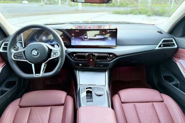Used BMW 3 Series 2025 325i M Sport Package Interior 2