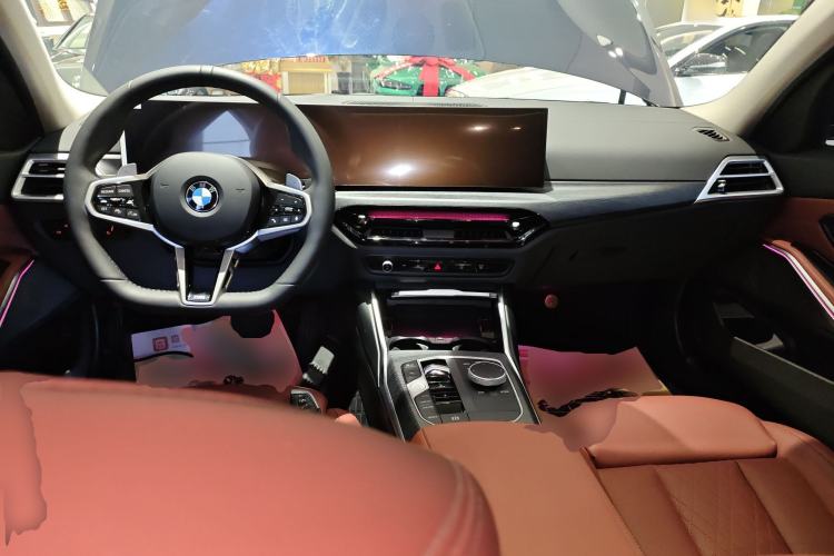 Used BMW 3 Series 2025 325Li M Sport Package Interior 2