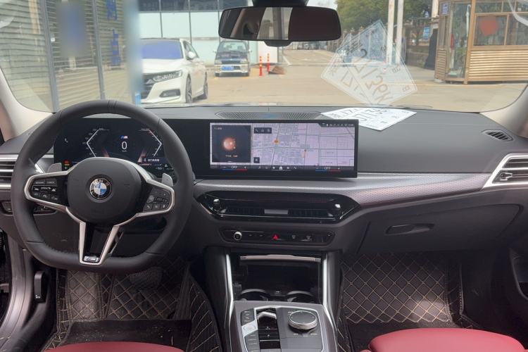 Used BMW 3 Series 2025 330Li M Sport Shadowline Package Interior 3