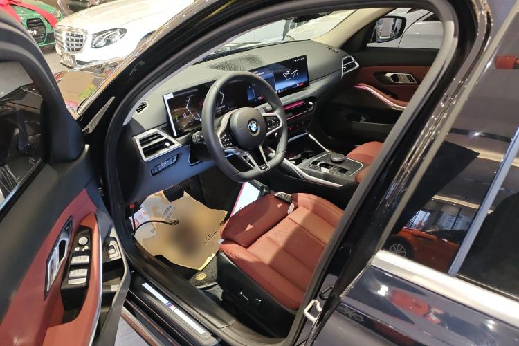 Used BMW 3 Series 2025 325Li M Sport Package Interior 3