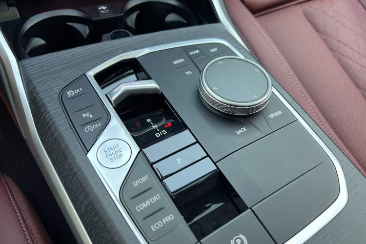 Used BMW 3 Series 2025 325Li M Sport Package Interior 5