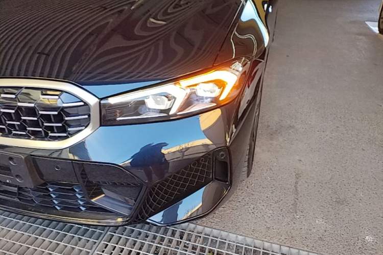 Used BMW 3 Series 2025 325Li M Sport Package Left Front Headlight