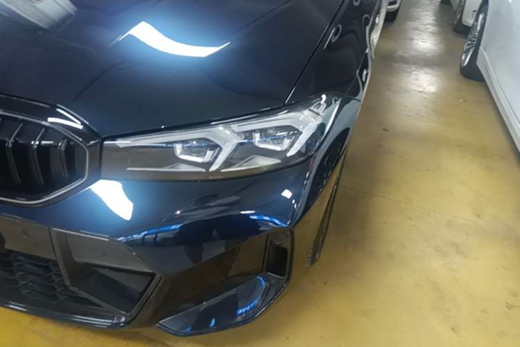 Used BMW 3 Series 2025 330Li M Sport Shadowline Package Left Front Headlight
