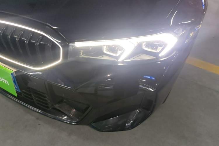 Used BMW 3 Series 2025 330Li M Sport Shadowline Package Left Front Headlight