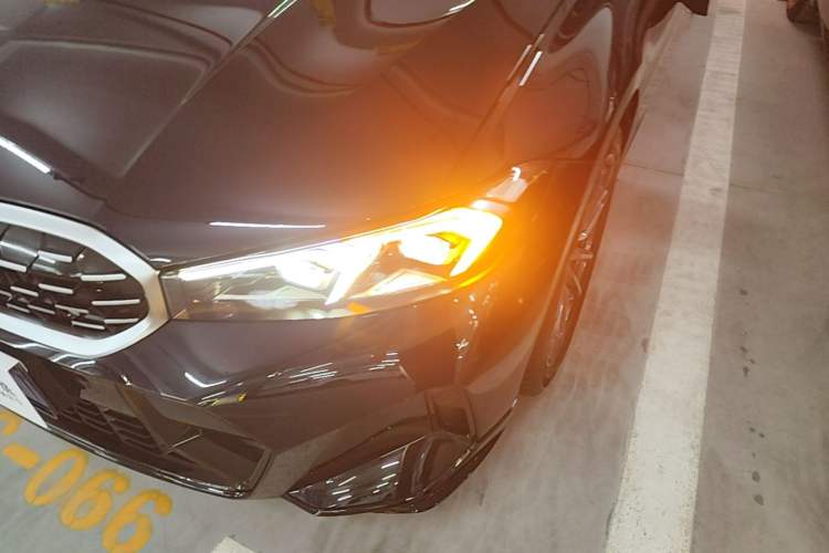Used BMW 3 Series 2025 325Li M Sport Package Left Front Headlight