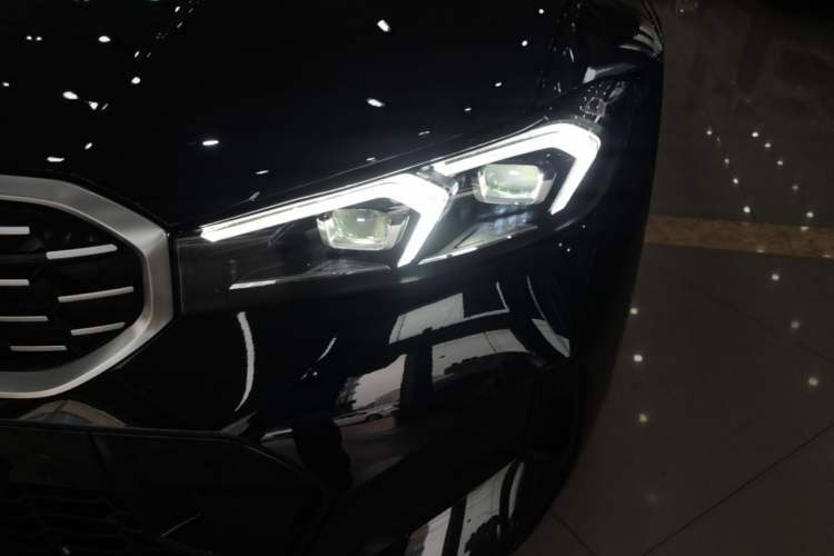 Used BMW 3 Series 2025 325Li M Sport Package Left Front Headlight