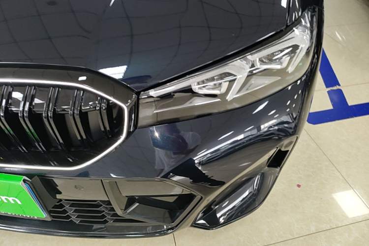 Used BMW 3 Series 2025 325Li M Sport Package Left Front Headlight