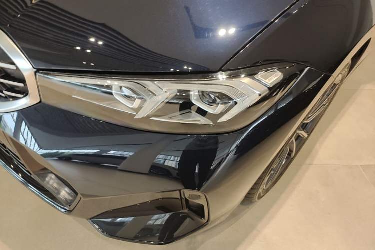 Used BMW 3 Series 2025 325Li M Sport Package Left Front Headlight