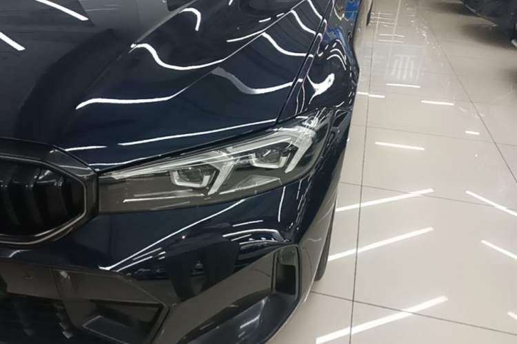 Used BMW 3 Series 2025 325Li M Sport Package Left Front Headlight