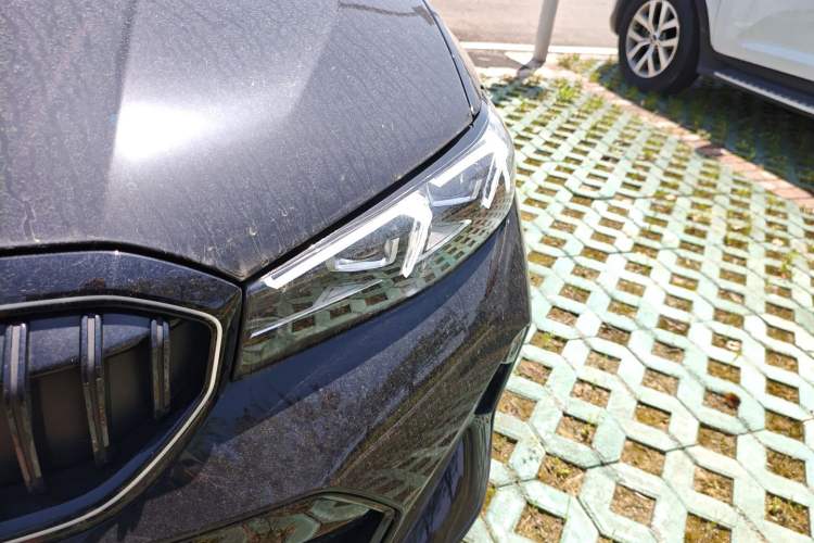 Used BMW 3 Series 2025 330Li M Sport Shadowline Package Left Front Headlight