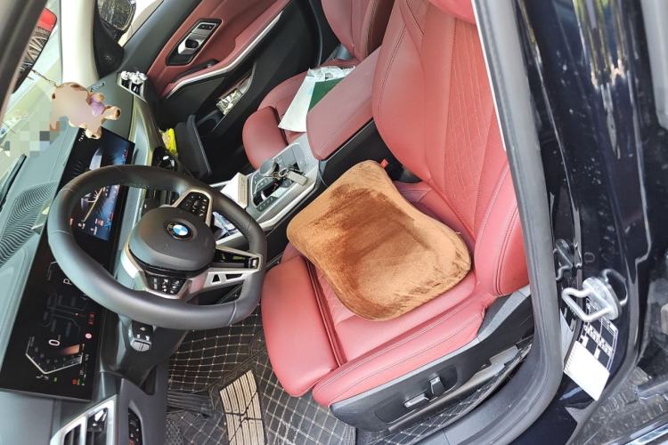 Used BMW 3 Series 2025 330Li M Sport Shadowline Package Left Front Seat
