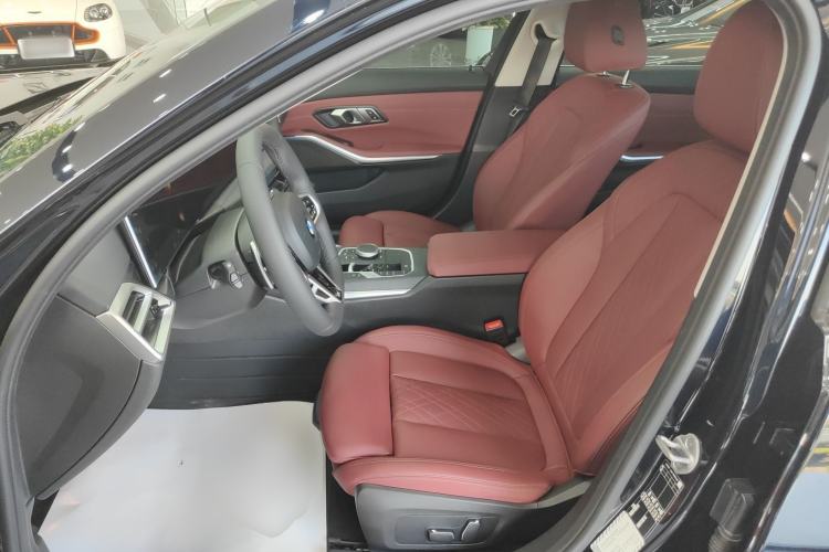 Used BMW 3 Series 2025 325Li M Sport Package Left Front Seat
