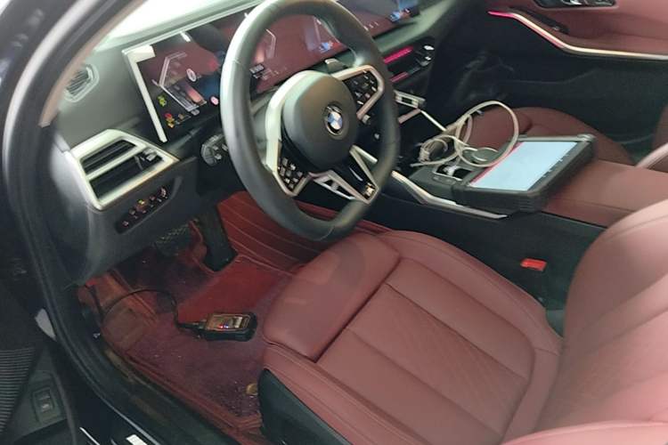 Used BMW 3 Series 2025 325Li M Sport Package Left Front Seat