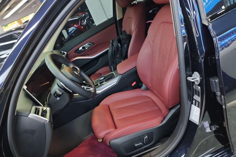 Used BMW 3 Series 2025 330Li M Sport Shadowline Package Left Front Seat