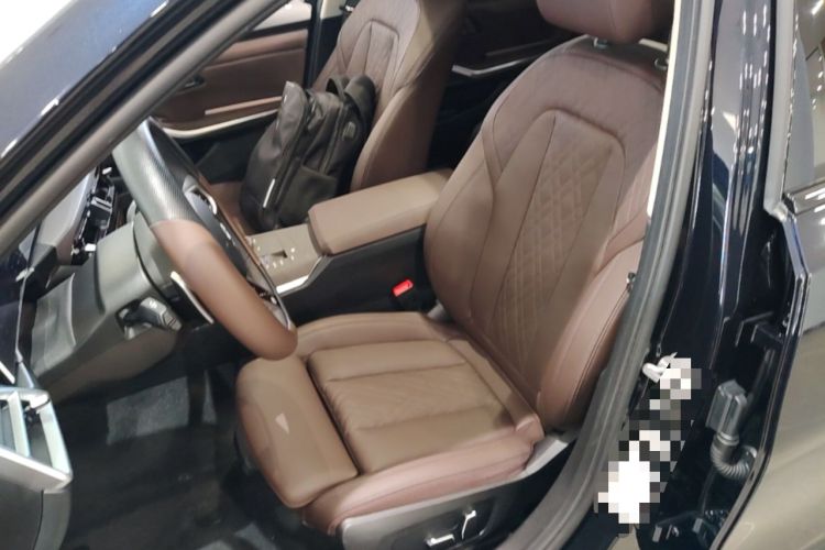 Used BMW 3 Series 2025 330Li M Sport Shadowline Package Left Front Seat