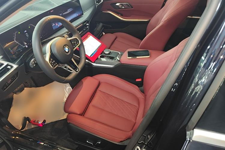 Used BMW 3 Series 2025 325Li M Sport Package Left Front Seat