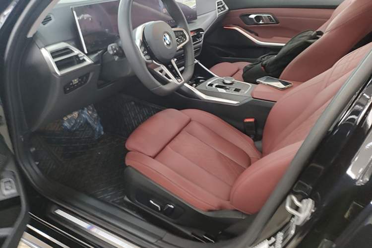 Used BMW 3 Series 2025 325Li M Sport Package Left Front Seat